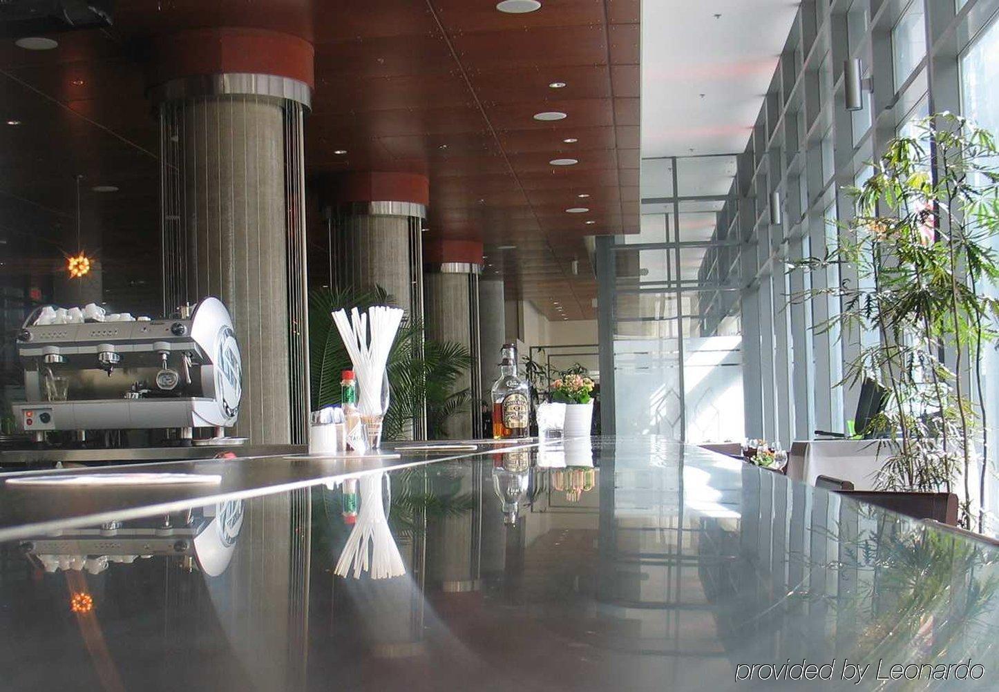 Embassy Suites By Hilton - Montreal Interior foto